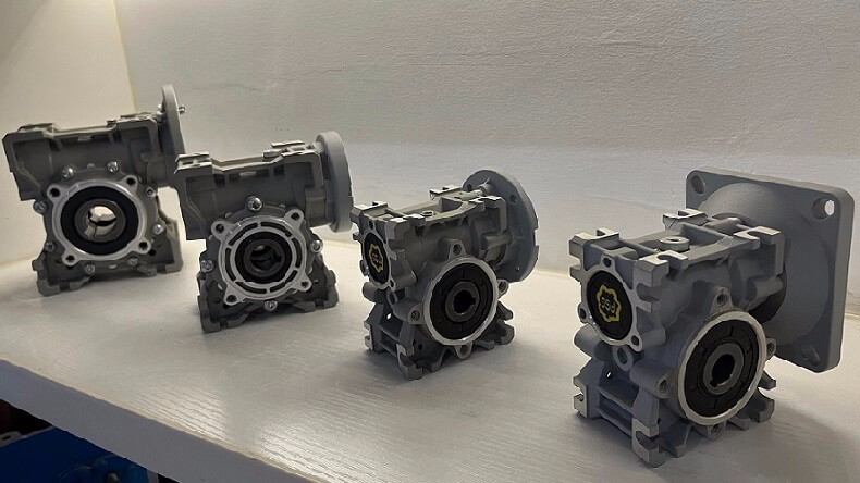 艾思捷教您蝸輪蝸桿減速機(jī)怎么選型？要注意哪些要素？