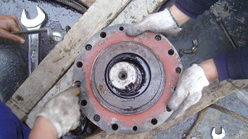 你有遇到過(guò)減速機(jī)漏油的問(wèn)題嗎？